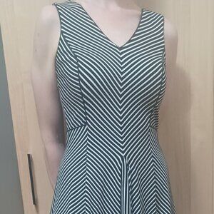 Banana Republic black and white striped dress, size 2, used in good condition
